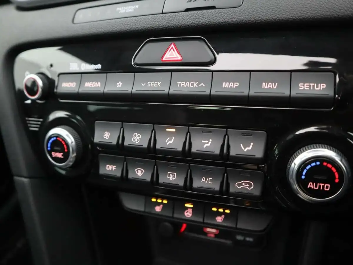 2020-kia-sportage-16-t-gdi-4-big-18