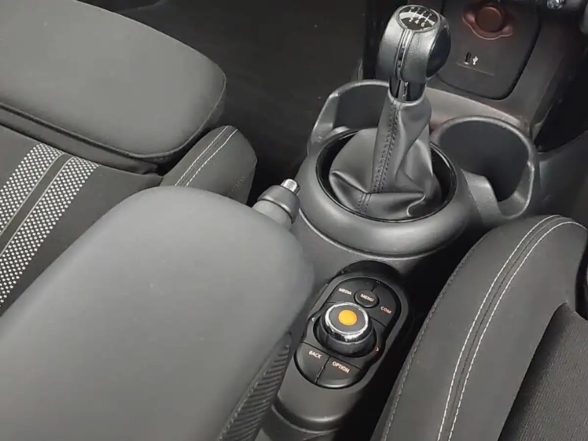 2021-mini-cooper-20-cooper-s-classic-189bhp-series-ii-nav-hatchback-5d-big-9