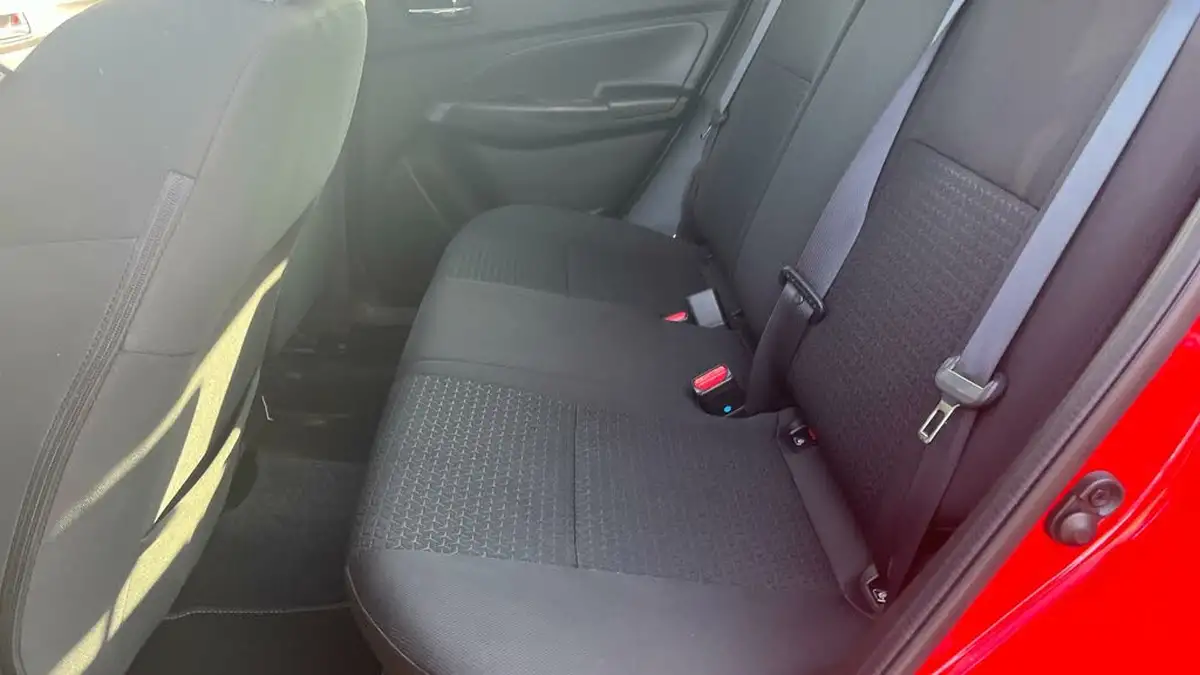 2021-suzuki-swift-12-dualjet-sz5-big-12