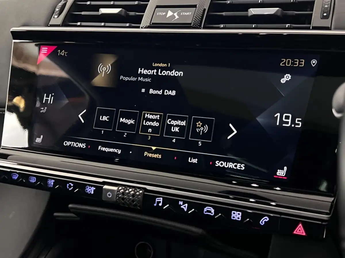 2019-ds-ds-7-crossback-16-puretech-ultra-prestige-ss-big-22