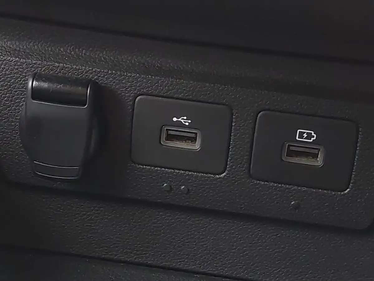 2022-dacia-duster-13-tce-prestige-130bhp-big-18