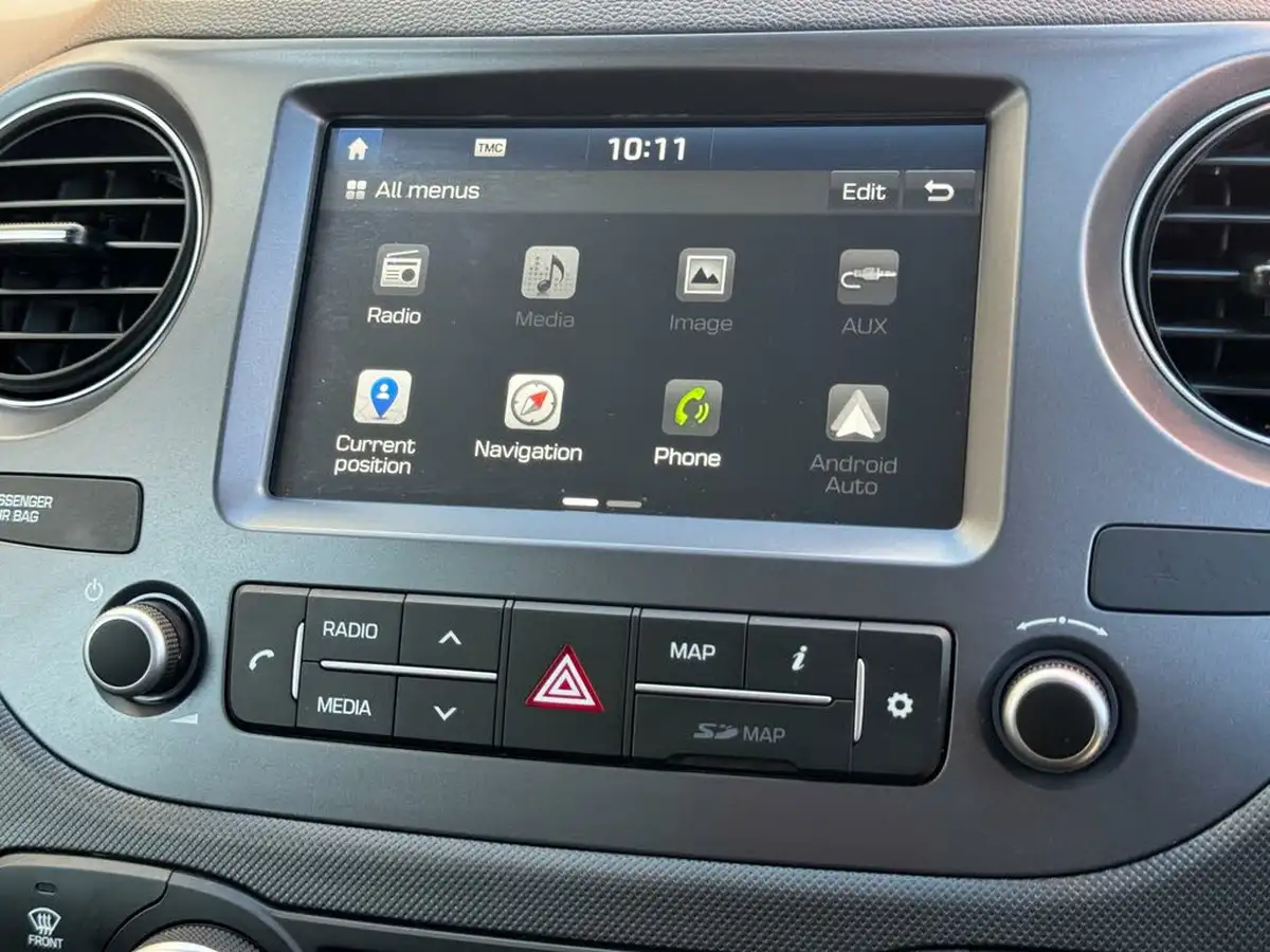 2018-hyundai-i10-12-premium-se-big-22