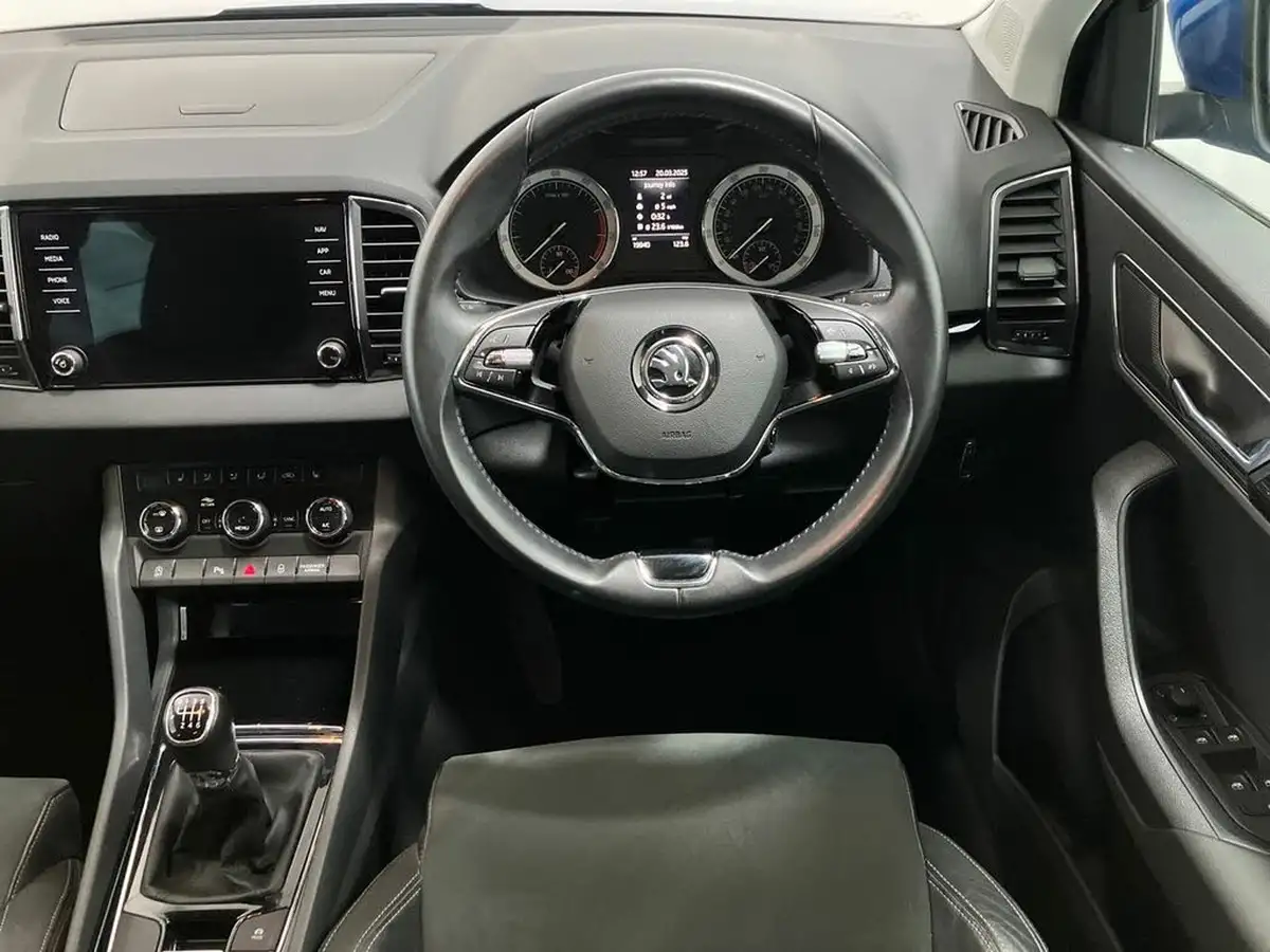 2022-skoda-karoq-10-tsi-se-l-big-14