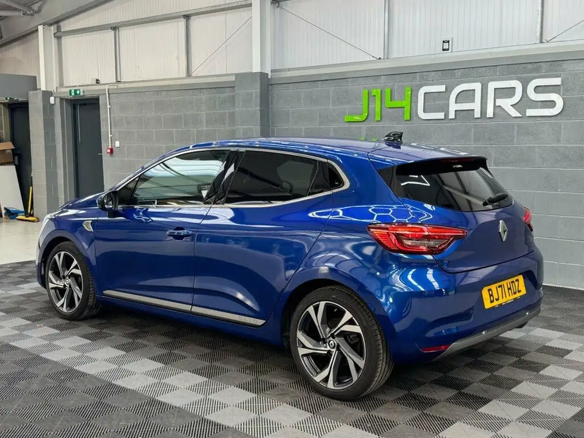 2021-renault-clio-16-rs-line-big-10