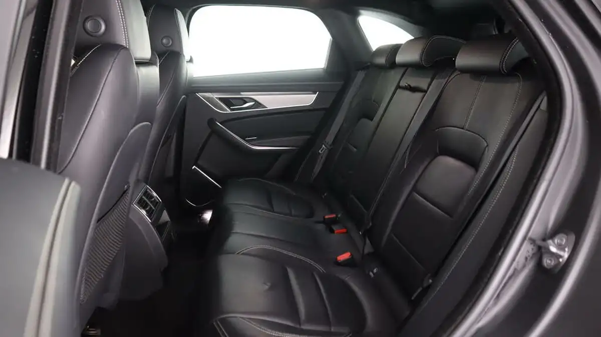 2022-jaguar-f-pace-20-p400e-r-dynamic-s-big-16