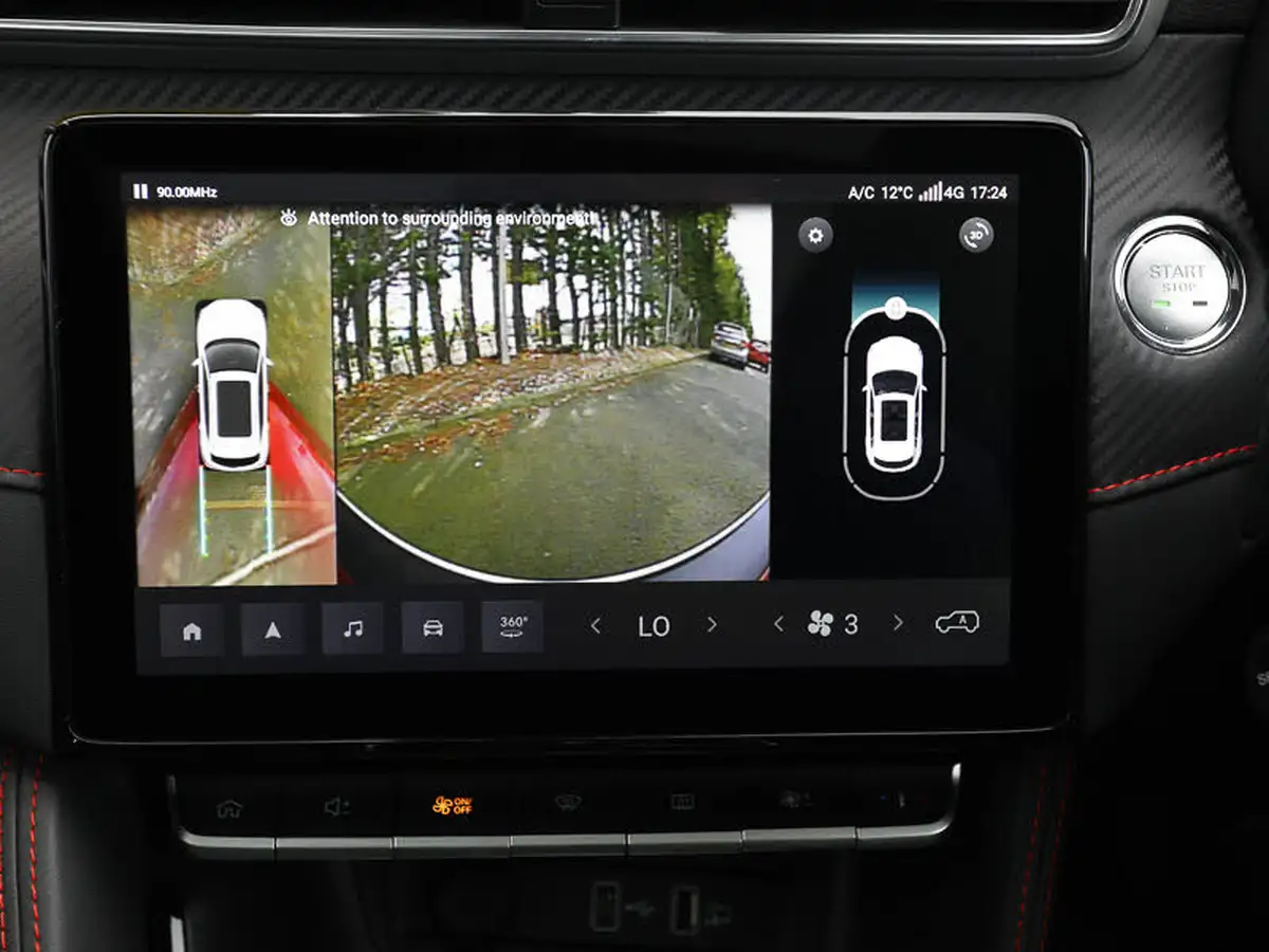 2025-mg-zs-suv-e-trophy-connect-ev-176ps-big-8