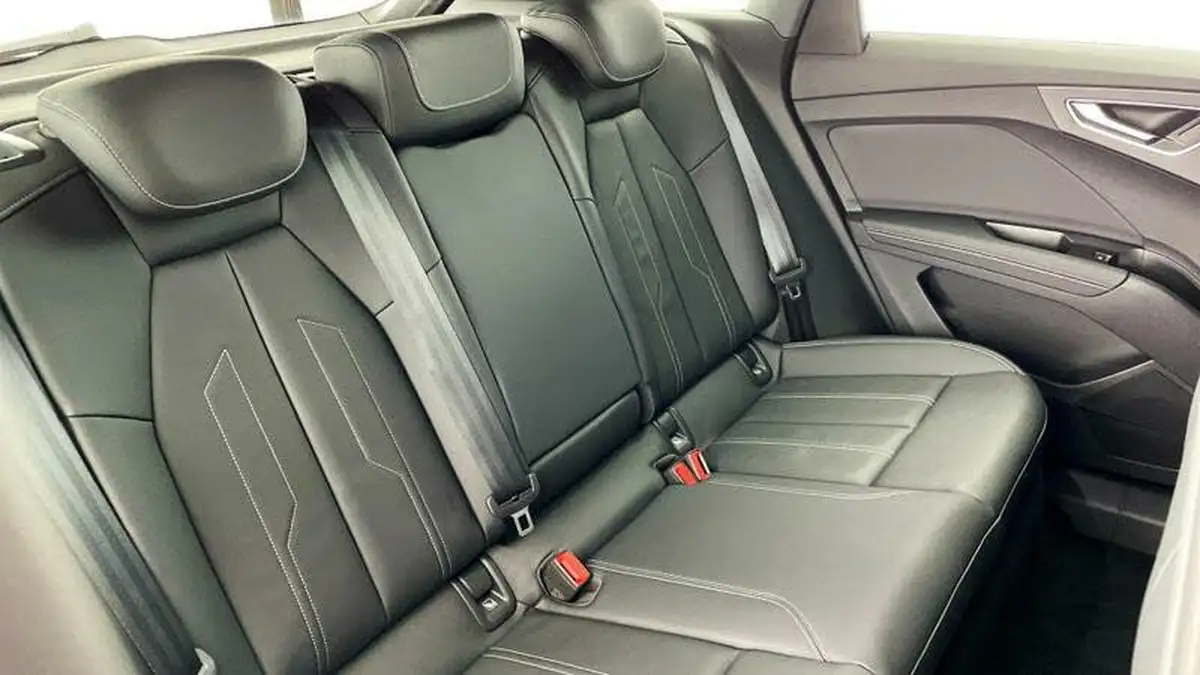 2024-audi-q4-e-tron-45e-sport-station-wagon-auto-big-16