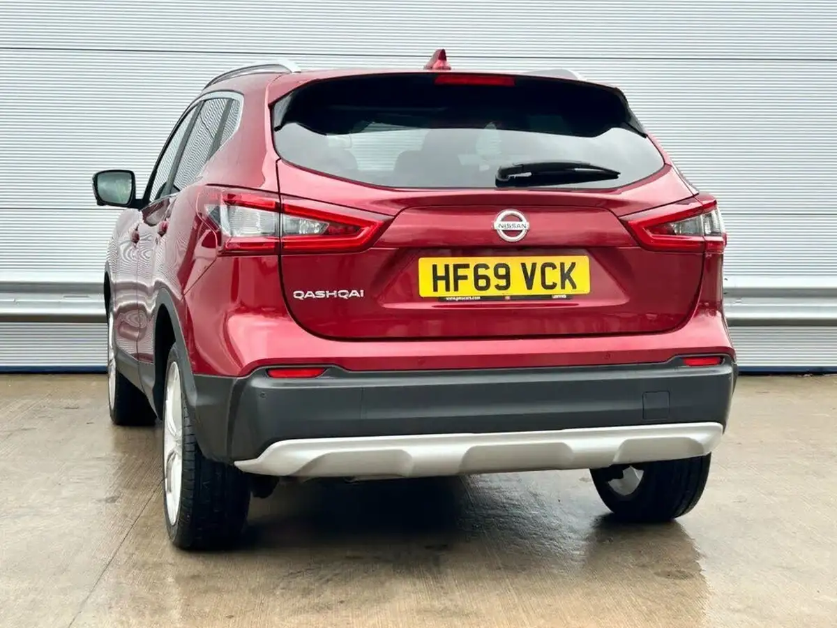 2019-nissan-qashqai-13-dig-t-n-motion-140ps-big-3
