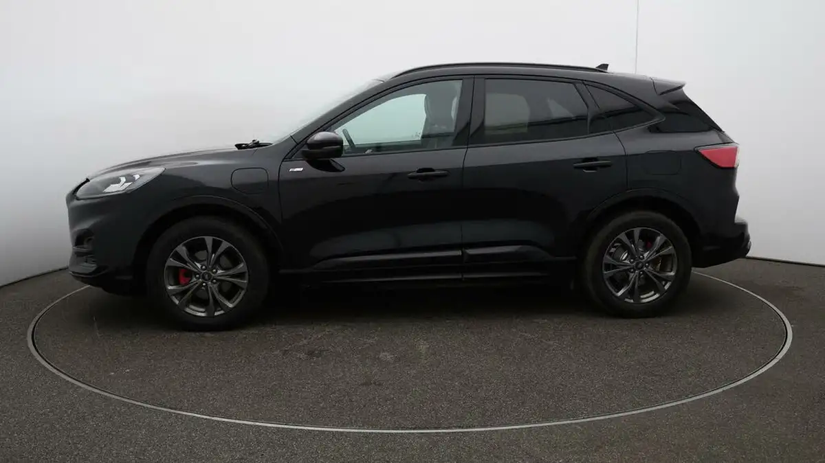 2022-ford-kuga-big-4