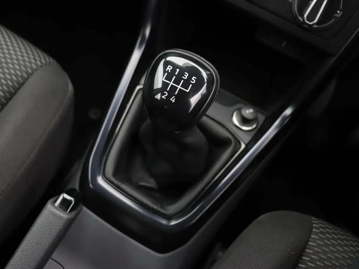 2021-volkswagen-t-cross-10-tsi-s-big-25