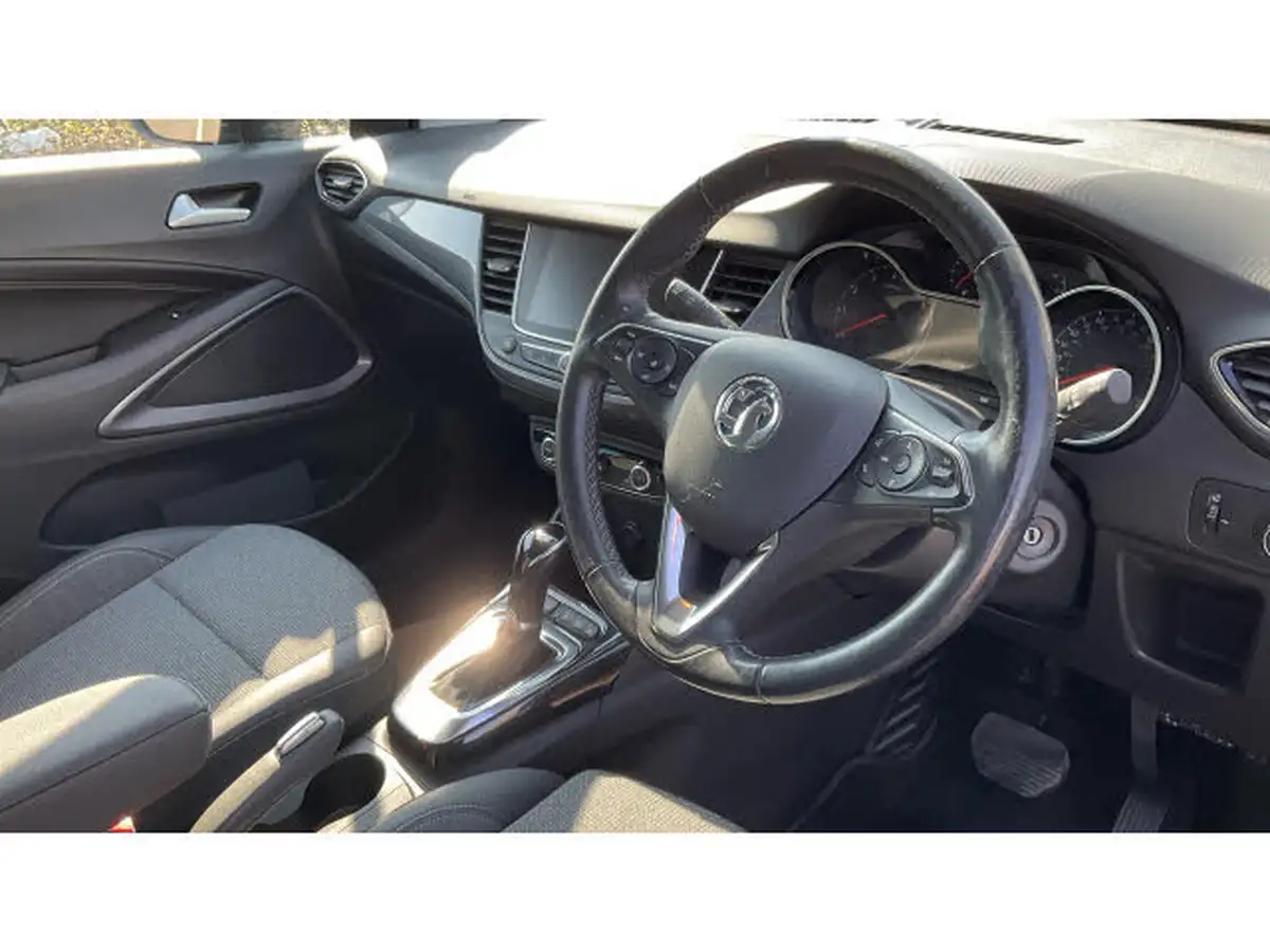 2021-vauxhall-crossland-12-elite-nav-130ps-auto-big-10