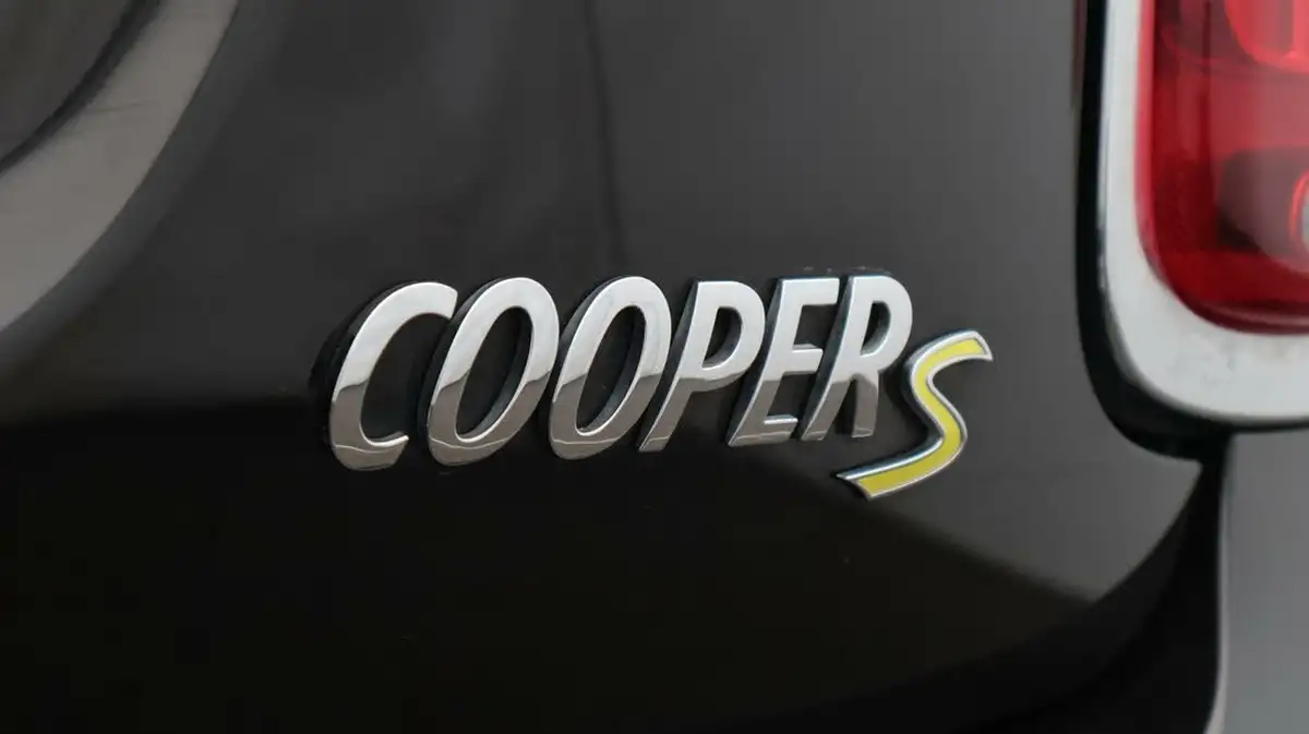 2021-mini-cooper-e-cooper-s-3-big-24
