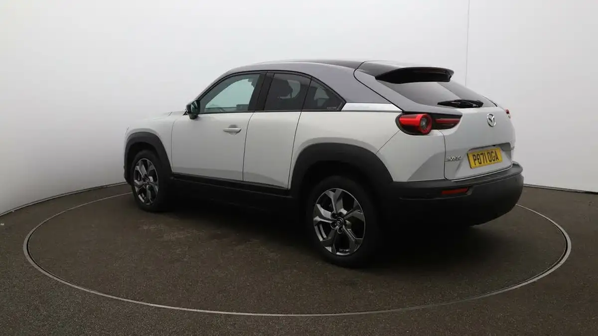 2021-mazda-mx-30-e-first-edition-big-56