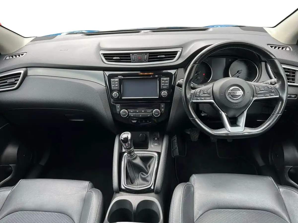 2017-nissan-qashqai-15dci-tekna-big-5