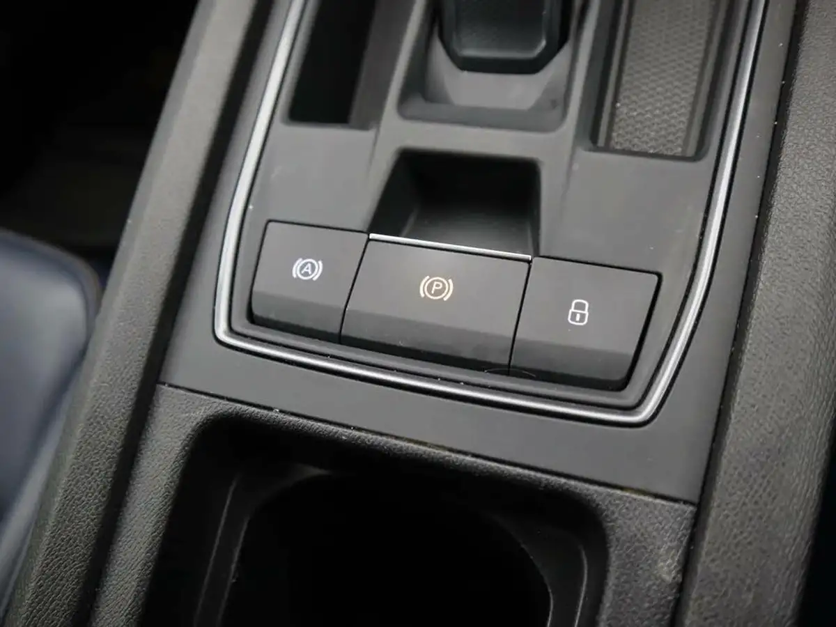 2022-cupra-formentor-20-tsi-v2-big-18