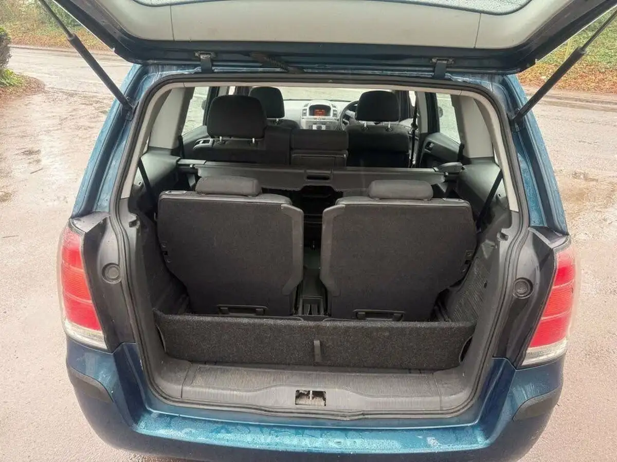 2007-vauxhall-zafira-16-life-big-15