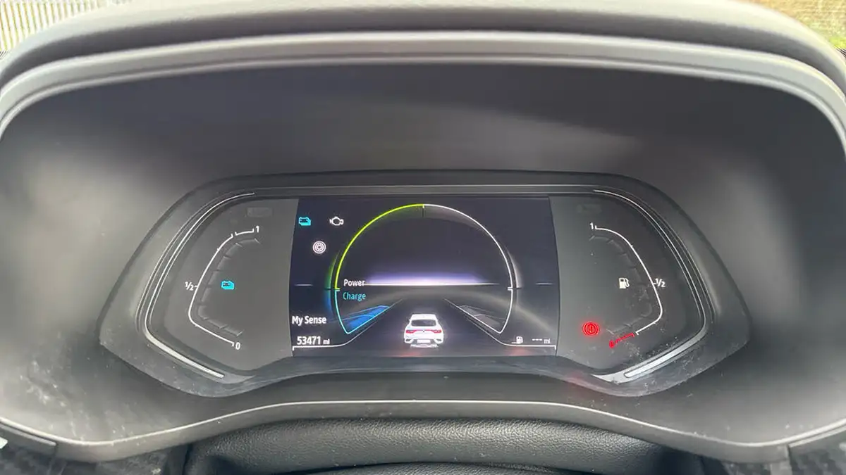 2022-renault-arkana-16-rs-line-big-12