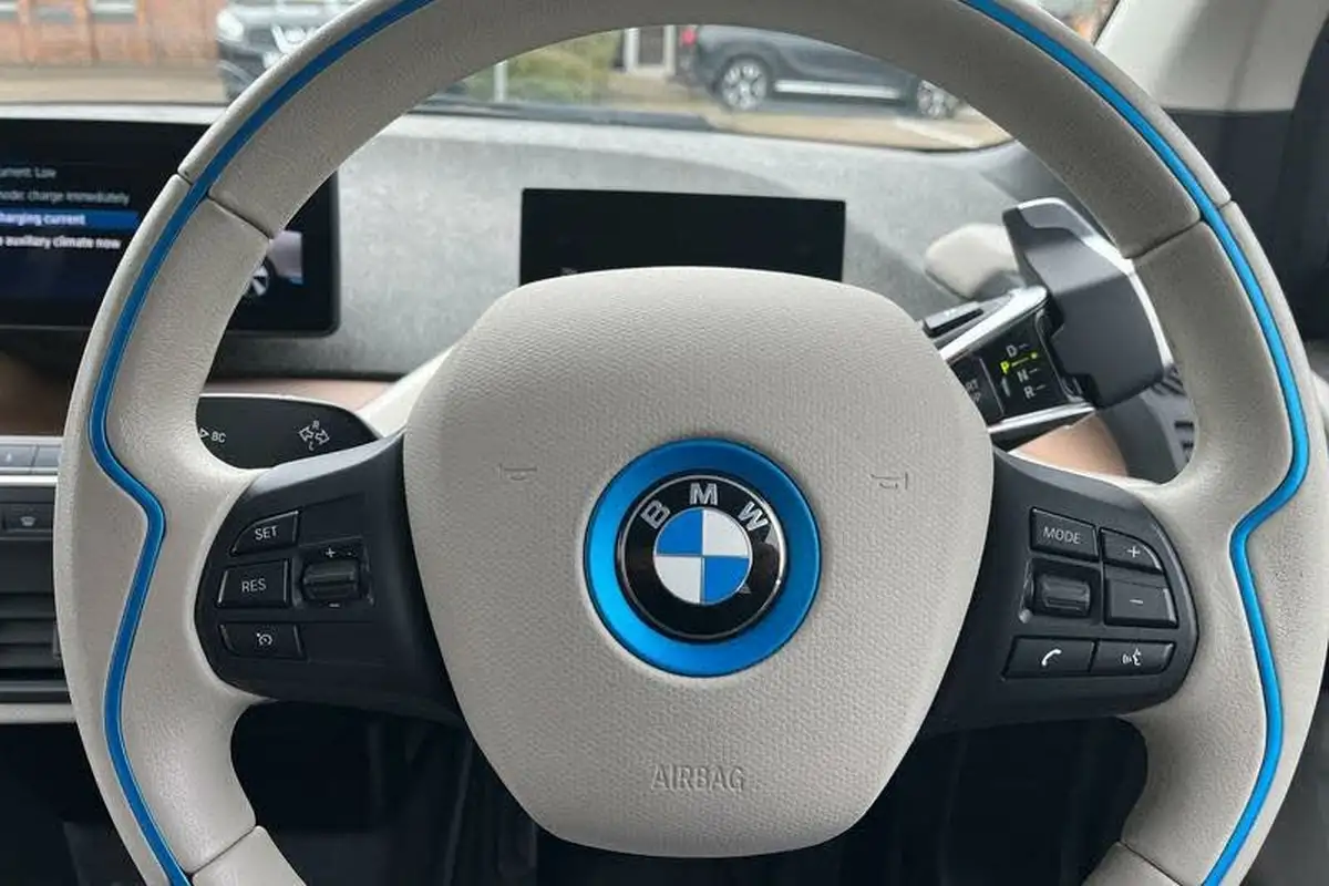 2020-bmw-i3-e-120-ah-big-11