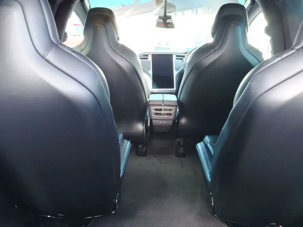 2018-tesla-model-x-e-75d-big-34