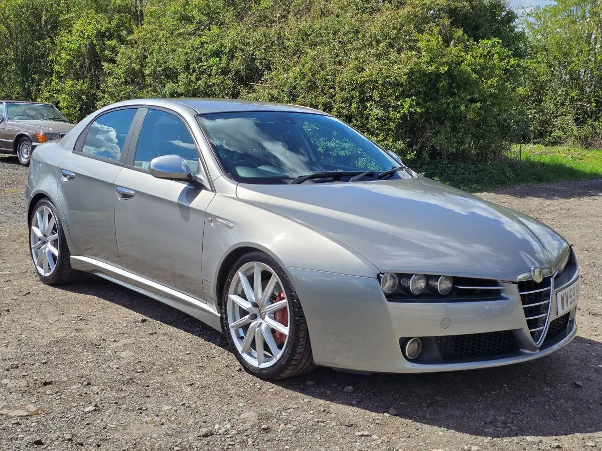 2009-alfa-romeo-159-20td-ti-big-6