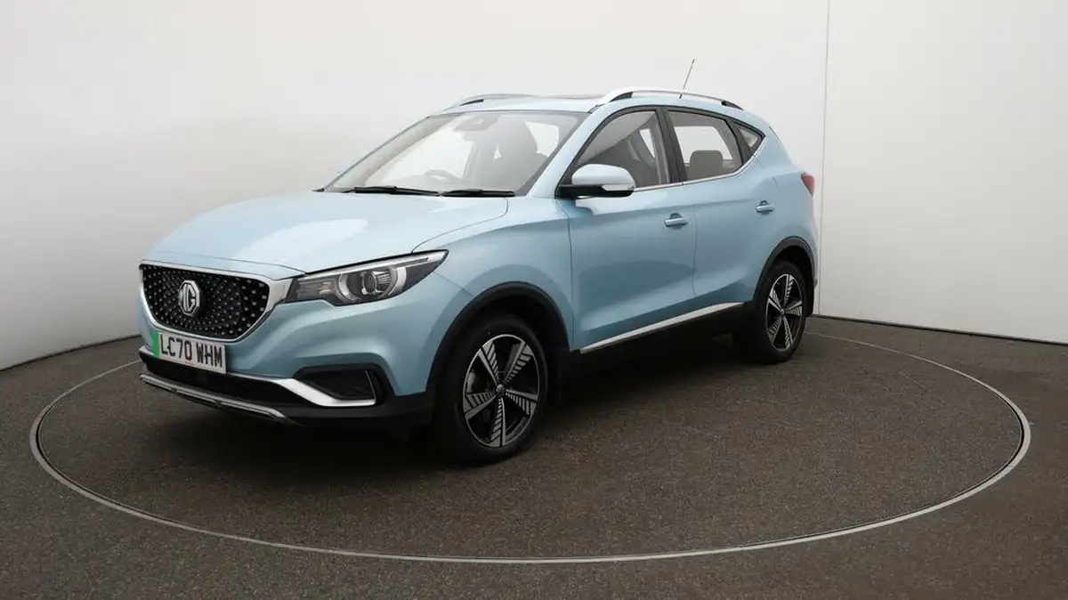2020-mg-zs-suv-e-exclusive-ev-big-3