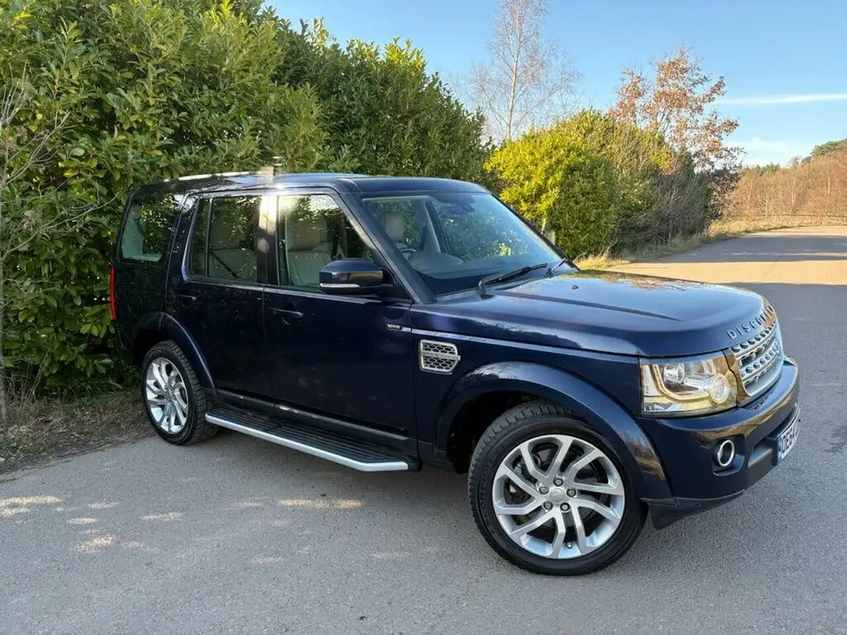 2014-land-rover-discovery-4-30-sd-v6-hse-big-4