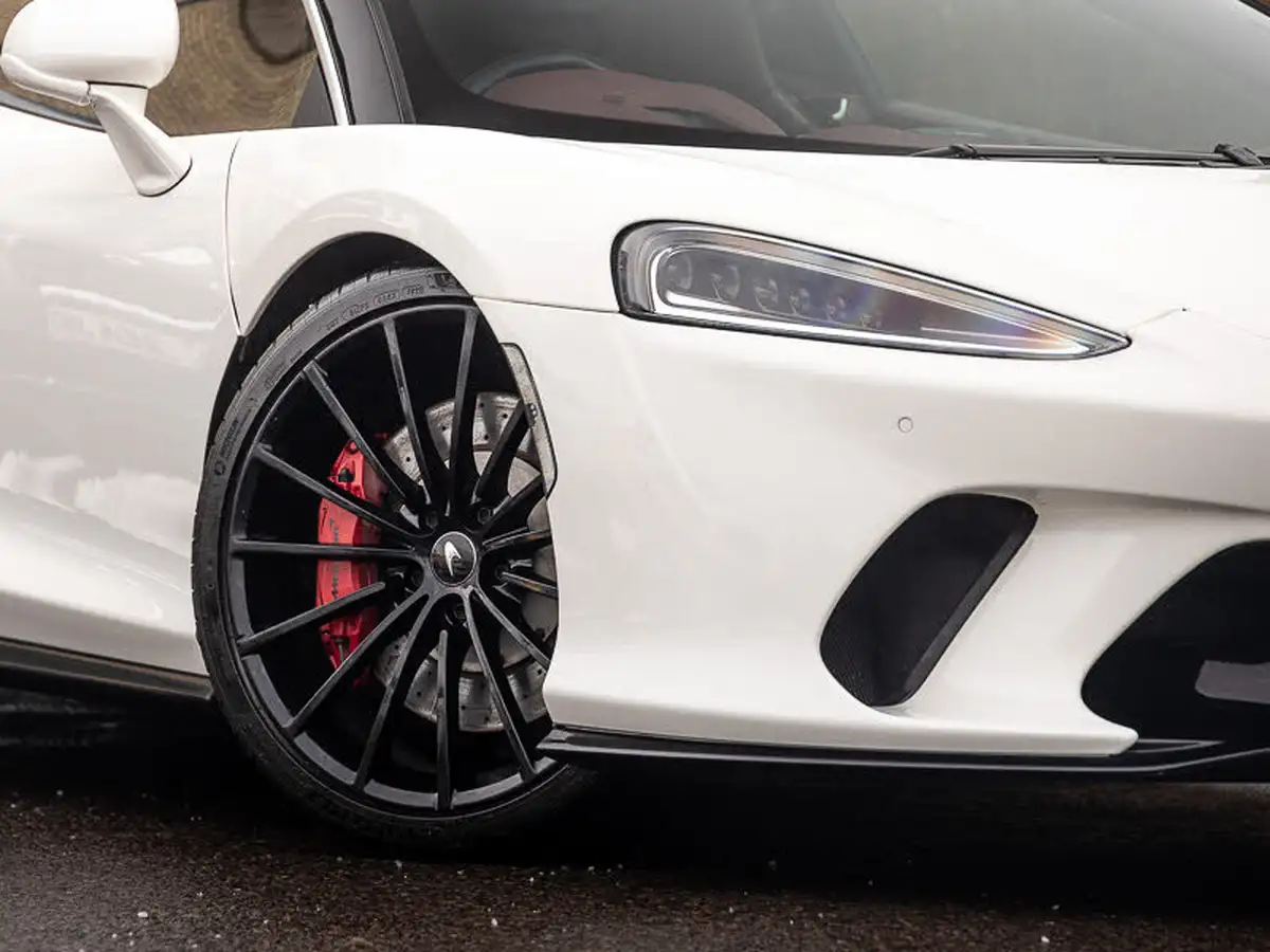 2020-mclaren-gt-40-big-19