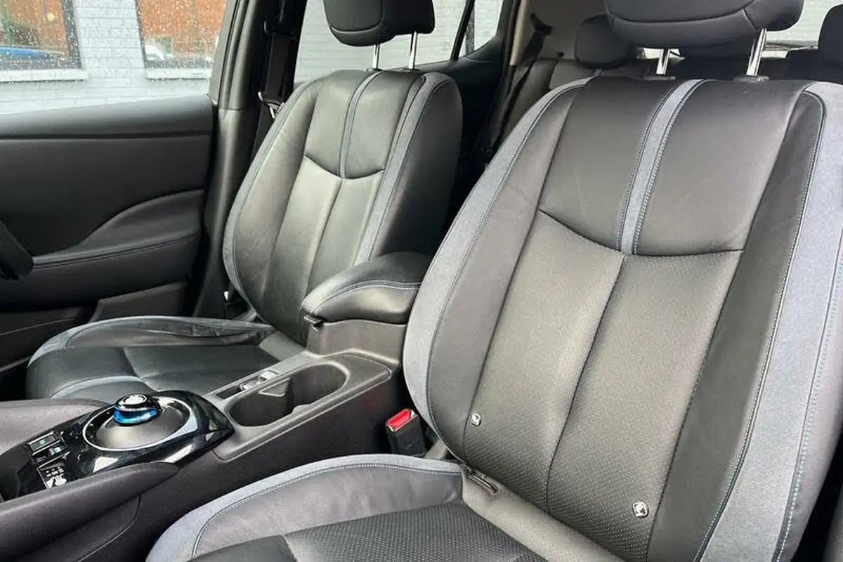 2021-nissan-leaf-e-e-tekna-spare-wheel-big-18