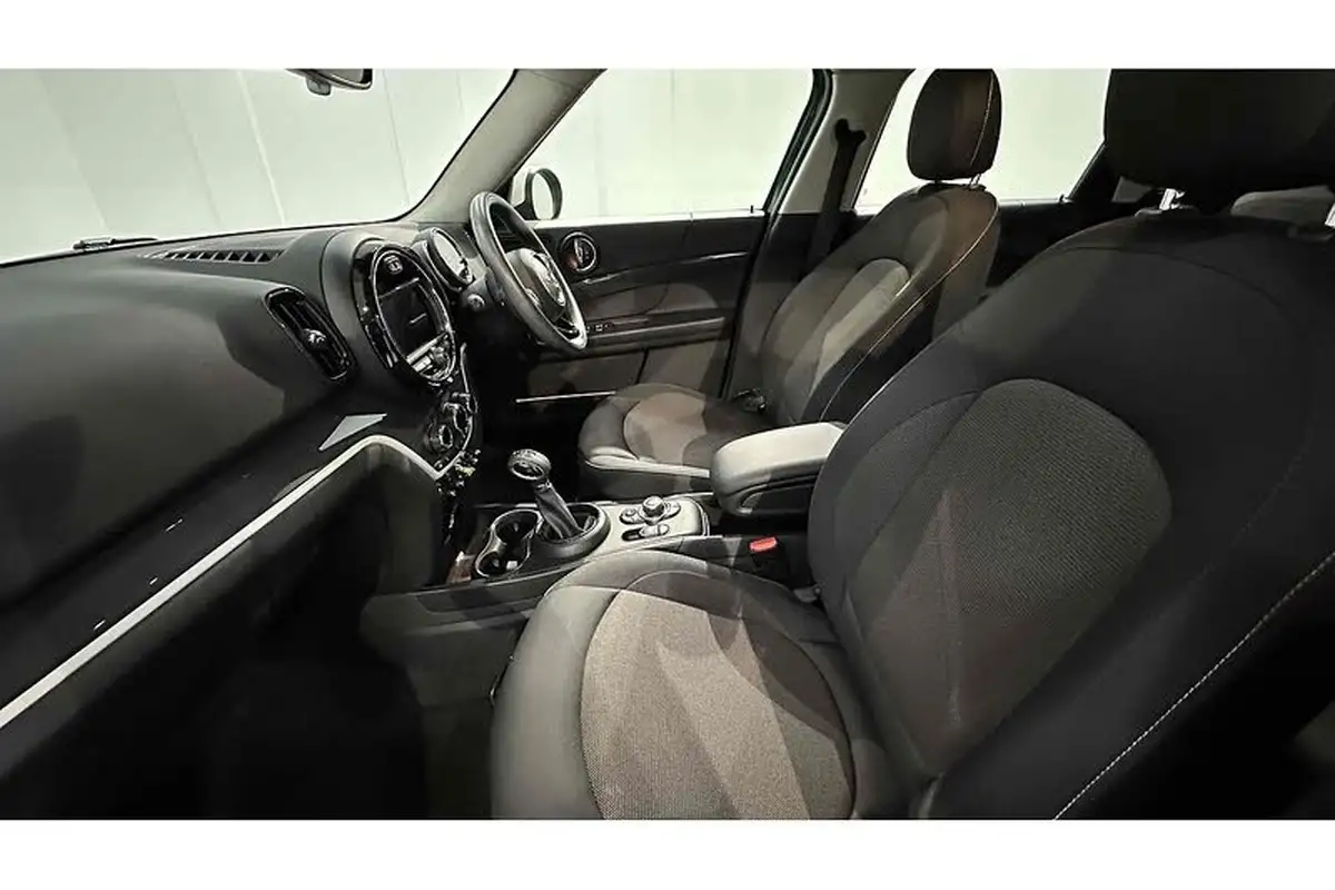 2020-mini-countryman-15-cooper-s-e-phev-classic-221bhp-big-24