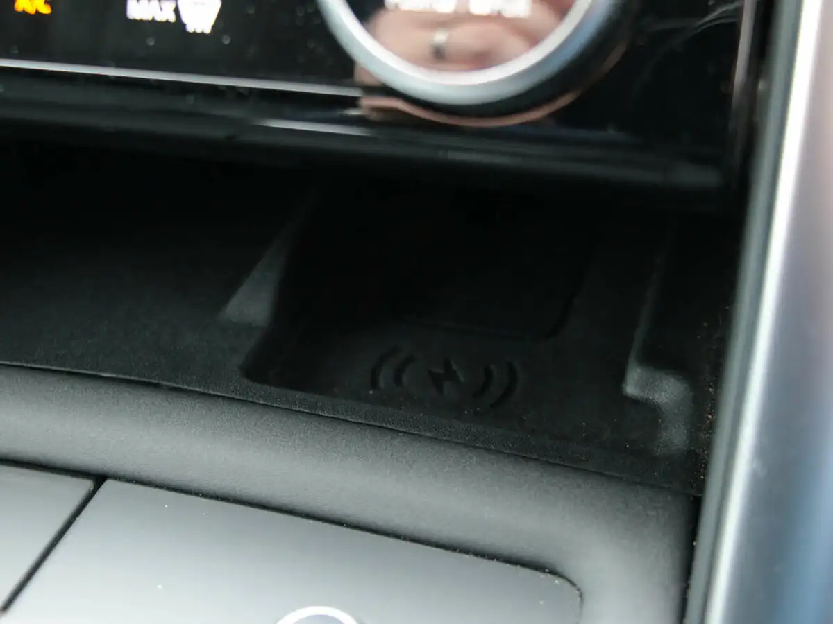2021-land-rover-discovery-30-d300-commercial-hse-big-75