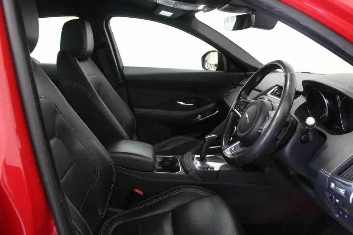 2019-jaguar-e-pace-20-i4d-r-dynamic-s-180ps-awd-auto-big-24