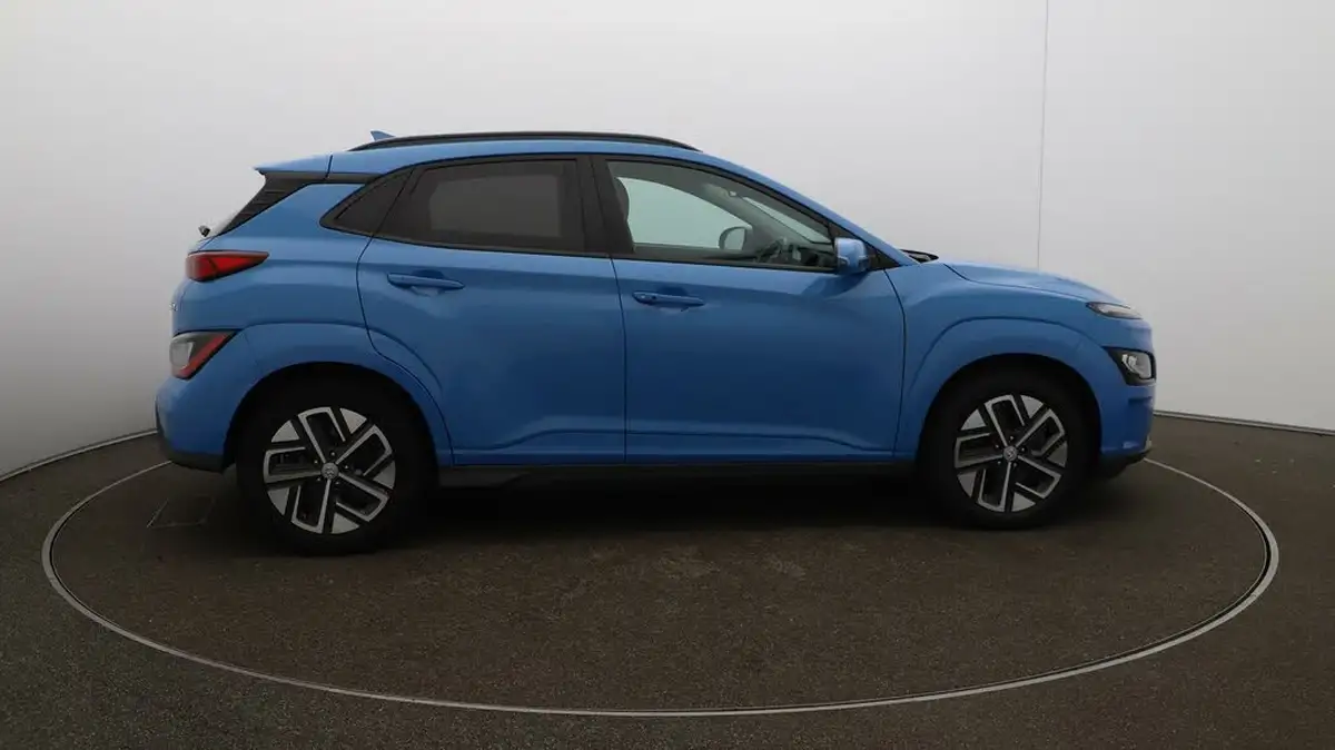 2022-hyundai-kona-e-premium-204ps-64kwh-7kw-obc-big-8