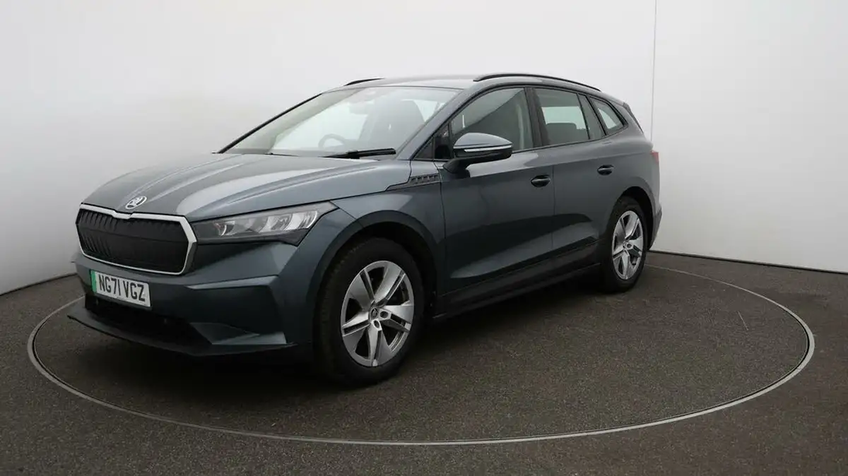 2022-skoda-enyaq-e-60-big-63