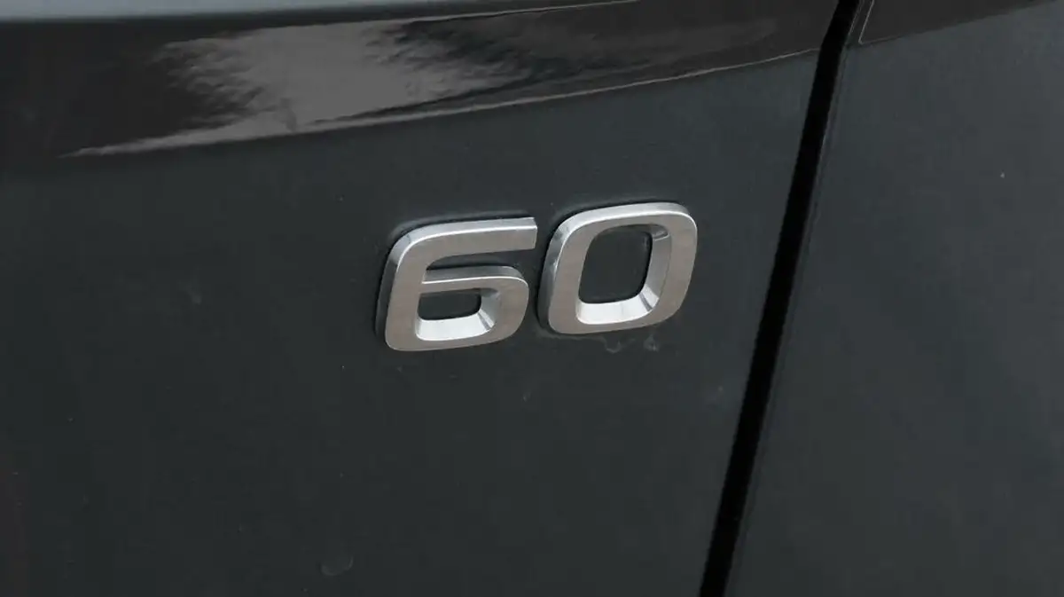 2022-skoda-enyaq-e-60-big-22