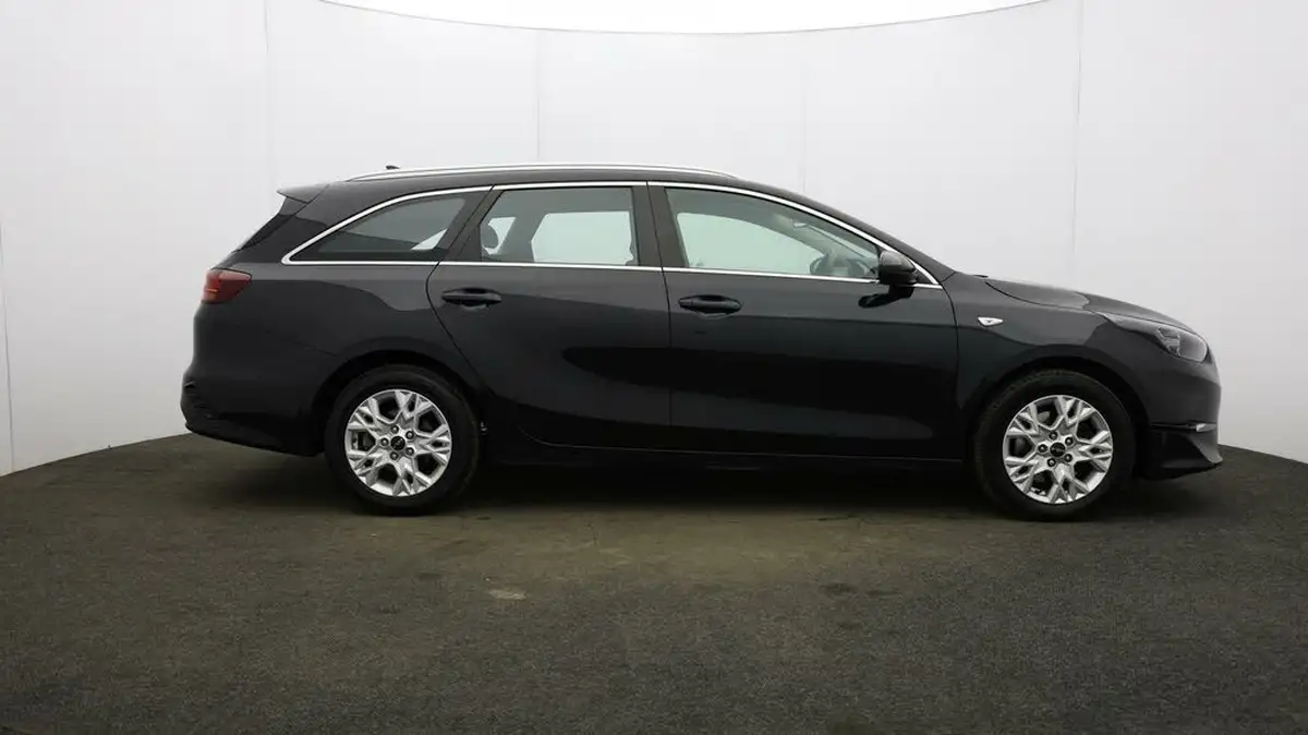 2022-kia-ceed-10-t-gdi-2-sportswagon-big-7