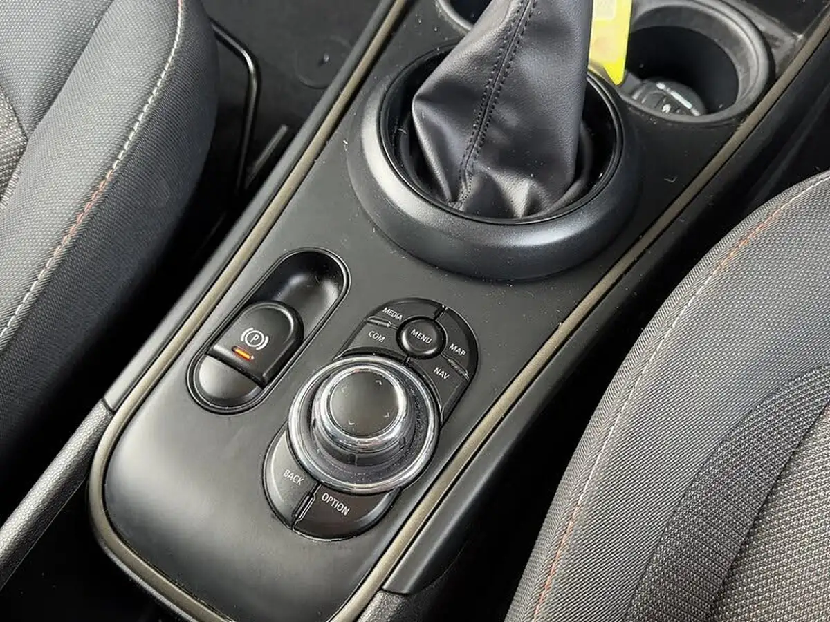 2022-mini-countryman-15-cooper-s-e-phev-classic-big-40