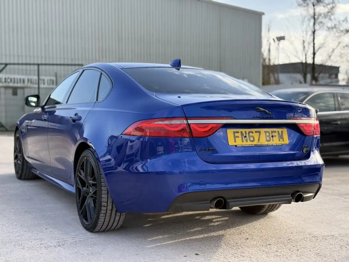 2017-jaguar-xf-20i-r-sport-200ps-saloon-4d-1999cc-big-2