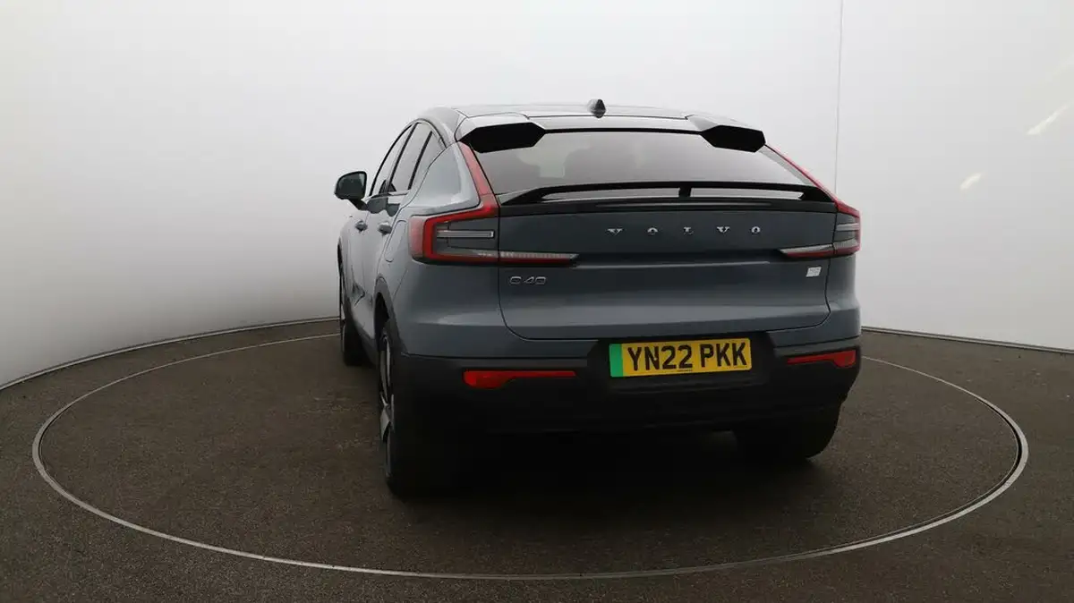 2022-volvo-c40-e-twin-recharge-pro-big-52