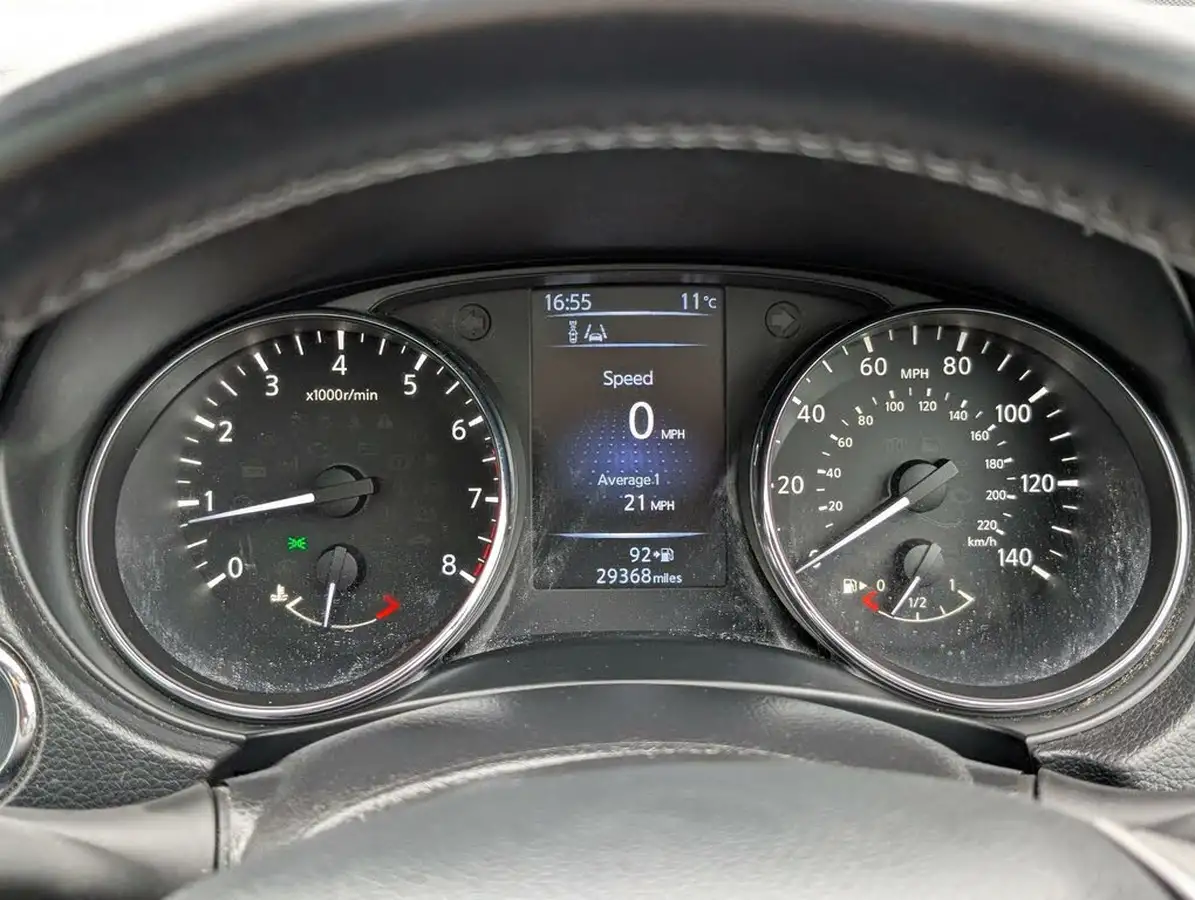 2016-nissan-qashqai-12-n-tec-big-34