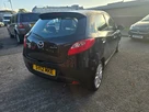 2012-mazda-mazda2-13-tamura-5d-small-26