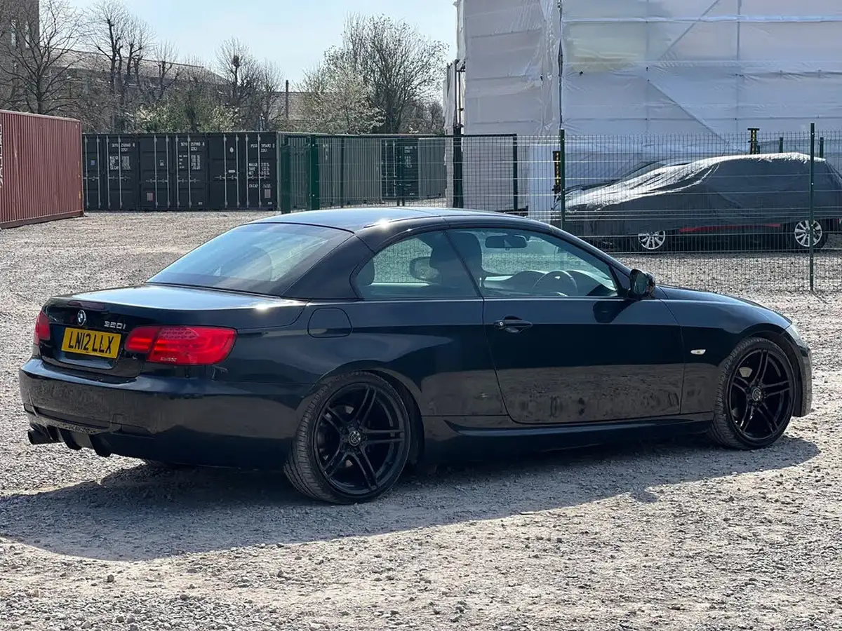 2012-bmw-3-series-20-320i-sport-plus-convertible-2d-auto-big-12