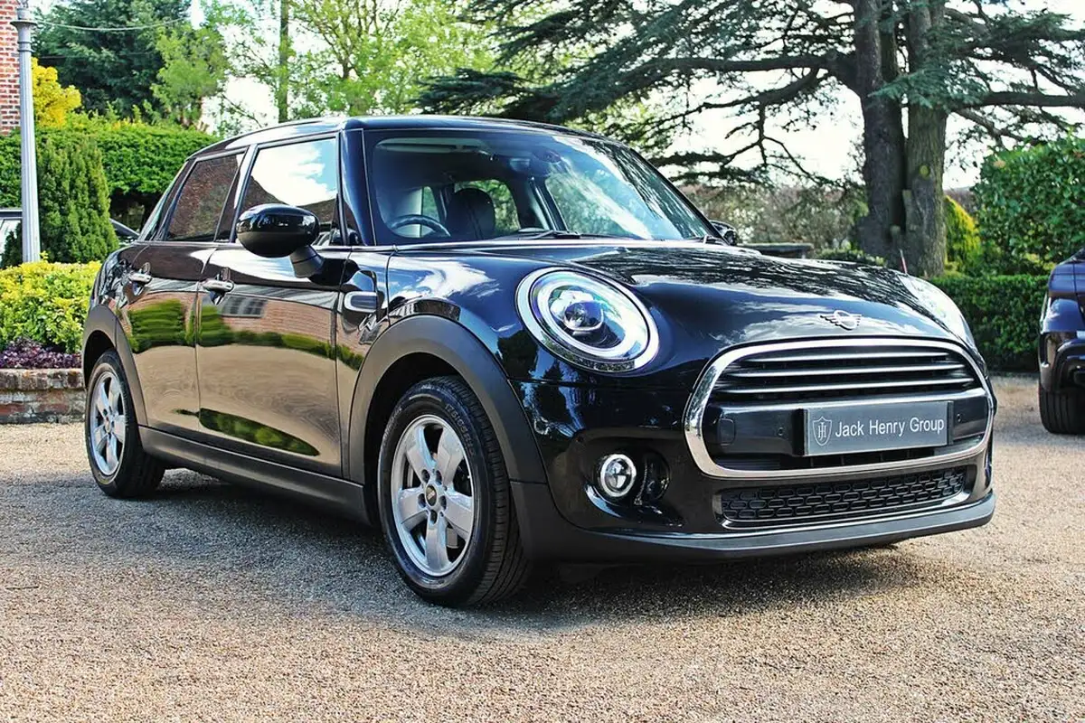 2020-mini-countryman-15-cooper-classic-auto-big-6