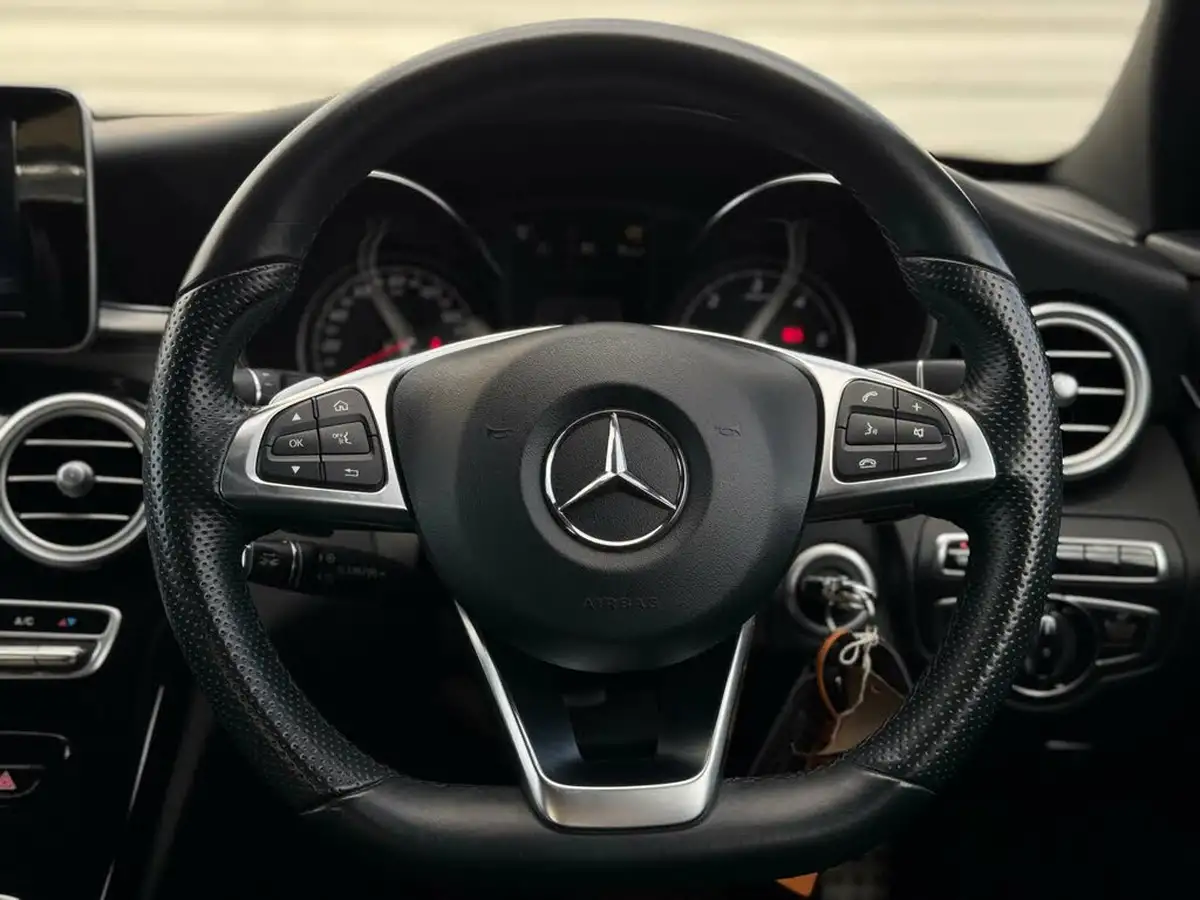 2017-mercedes-benz-c-class-21d-c250d-amg-line-ss-saloon-4d-9g-tronic-plus-big-47