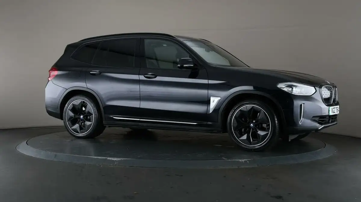 2021-bmw-ix3-e-premier-edition-big-50