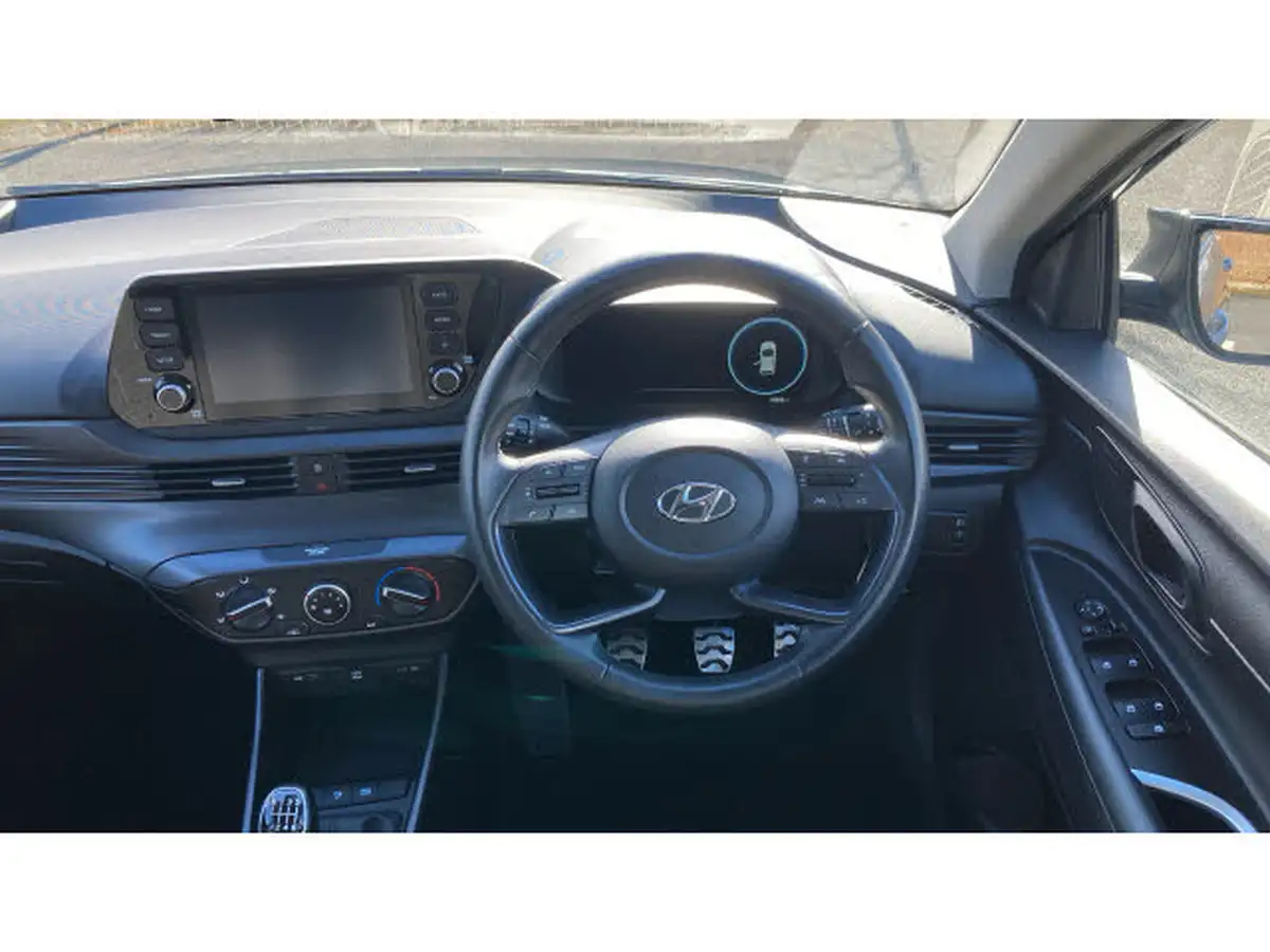 2022-hyundai-bayon-10-t-gdi-se-connect-big-24