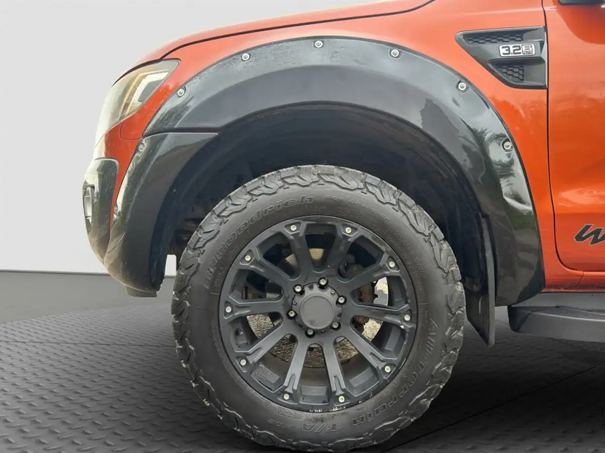 2013-ford-ranger-32td-wildtrak-double-cab-auto-big-16