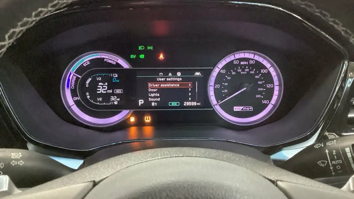 2022-kia-niro-16-gdi-phev-2-big-7