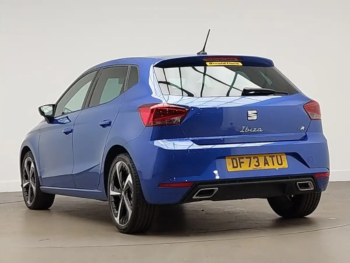 2023-seat-ibiza-10-tsi-fr-sport-110ps-big-1