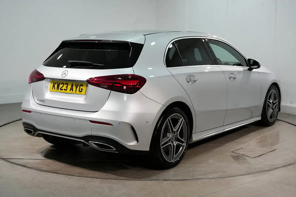 2023-mercedes-benz-a-class-13-a200-amg-line-executive-hatchback-5d-big-7