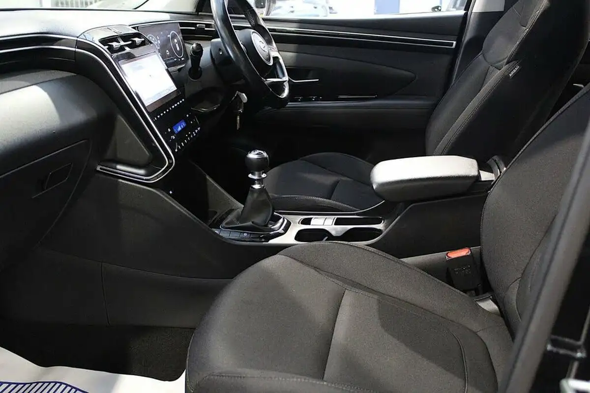 2021-hyundai-tucson-16-t-gdi-se-connect-150ps-48-volt-mhev-big-20